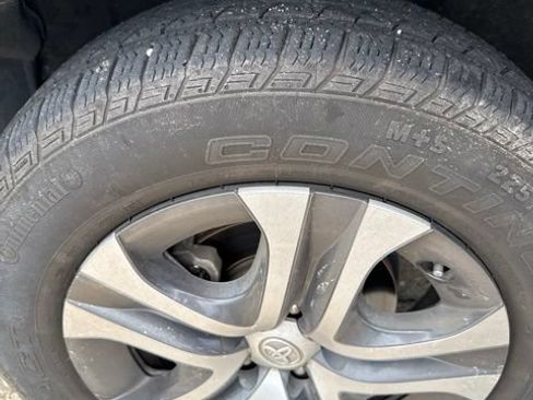 Used 2018 Toyota RAV4 LE w/ All Weather Liner Package AWD/4WD image 27