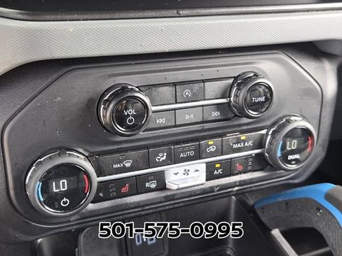 Used 2023 Ford Bronco Black Diamond AWD/4WD image 19