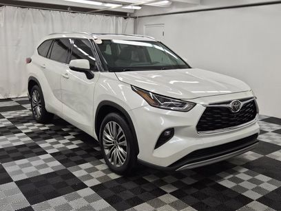 Used 2021 Toyota Highlander Platinum