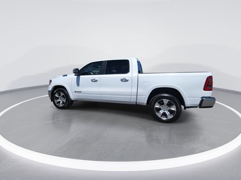 Used 2021 RAM 1500 Laramie AWD/4WD image 8