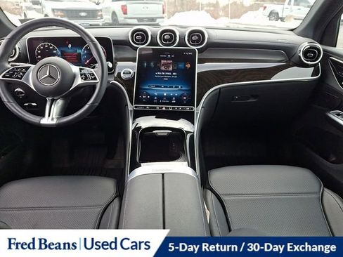 Used 2023 Mercedes-Benz GLC 300 4MATIC image 19