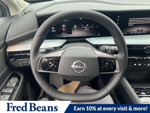 New 2025 Nissan Murano SL image 9