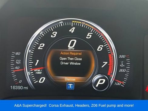 Used 2016 Chevrolet Corvette Stingray Coupe RWD image 3