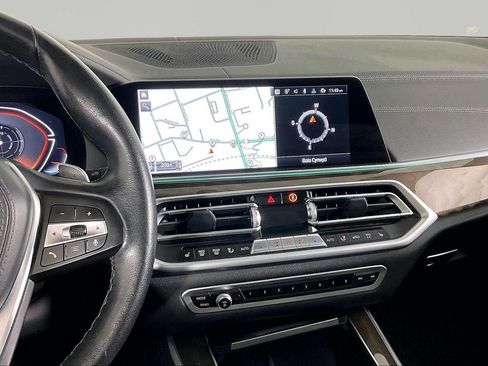 Certified 2022 BMW X5 xDrive40i w/ Premium Package AWD/4WD image 9