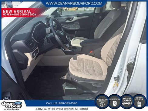 Used 2022 Ford Escape SE w/ Cold Weather Package FWD image 6