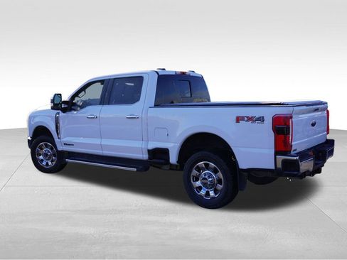 Certified 2023 Ford F350 Lariat w/ Chrome Package image 9