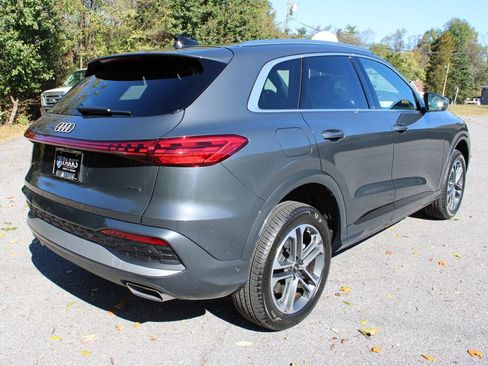 Used 2025 Audi Q5 Premium Plus w/ Premium Plus AWD/4WD image 9