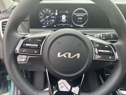 Certified 2024 Kia Seltos SX w/ SX Sunroof Package AWD/4WD image 29