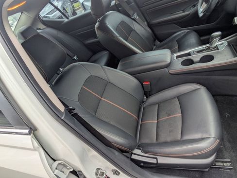 Used 2020 Nissan Altima 2.5 SR w/ Premium Package image 28