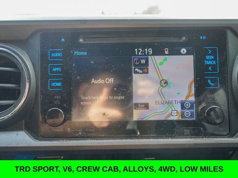 Used 2017 Toyota Tacoma TRD Sport image 21