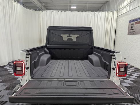 Used 2023 Jeep Gladiator Mojave w/ LED Lighting Group image 11