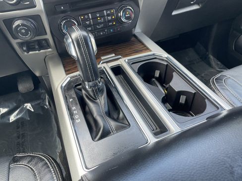 Used 2018 Ford F150 Lariat image 22