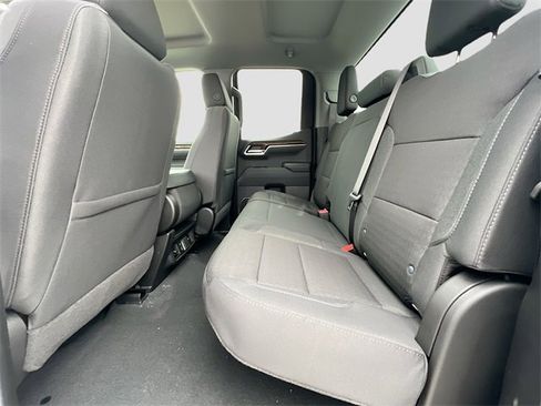 New 2026 GMC Sierra 1500 Elevation image 17