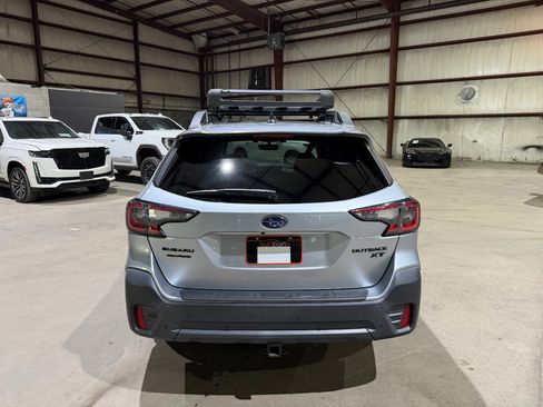 Used 2021 Subaru Outback Onyx Edition XT AWD/4WD image 6