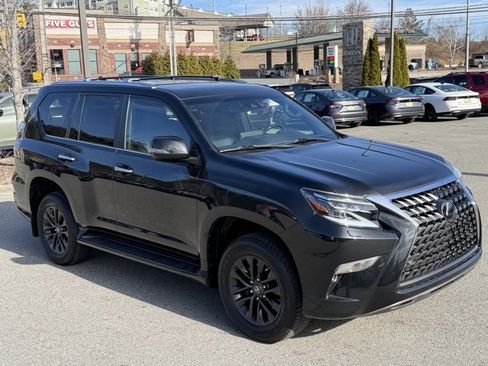 Used 2023 Lexus GX 460 Premium image 3