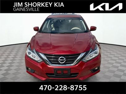 Used 2017 Nissan Altima 2.5 SL w/ Moonroof Package