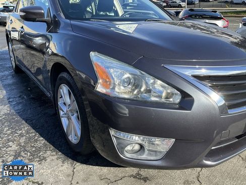 Used 2013 Nissan Altima 2.5 SL w/ Technology Pkg image 73