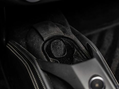 Used 2018 Ferrari 488 Spider RWD image 73