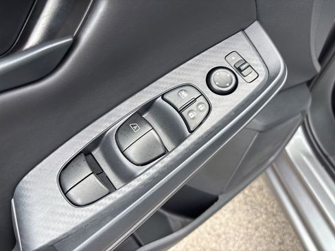 Used 2025 Nissan Sentra S FWD image 11