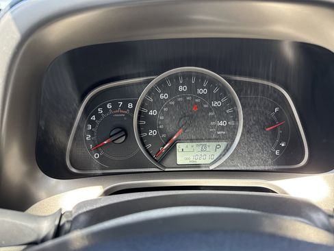 Used 2015 Toyota RAV4 LE FWD image 25