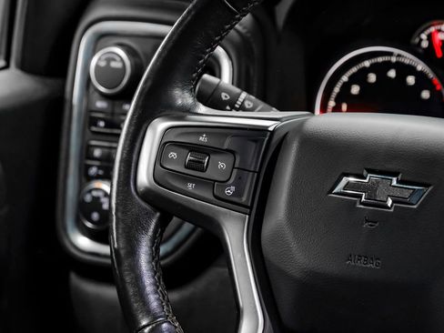 Used 2022 Chevrolet Silverado 1500 LT Trail Boss w/ Convenience Package II AWD/4WD image 22