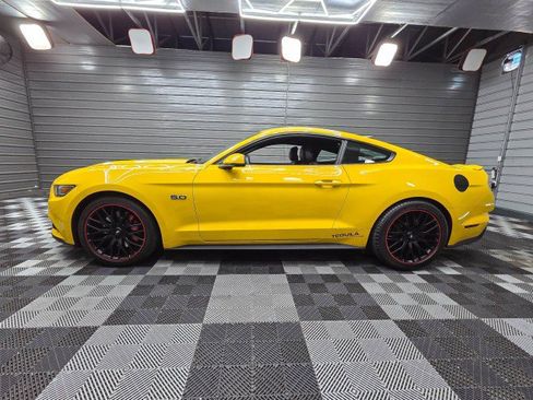 Used 2015 Ford Mustang GT Premium w/ Equipment Group 401A RWD image 9