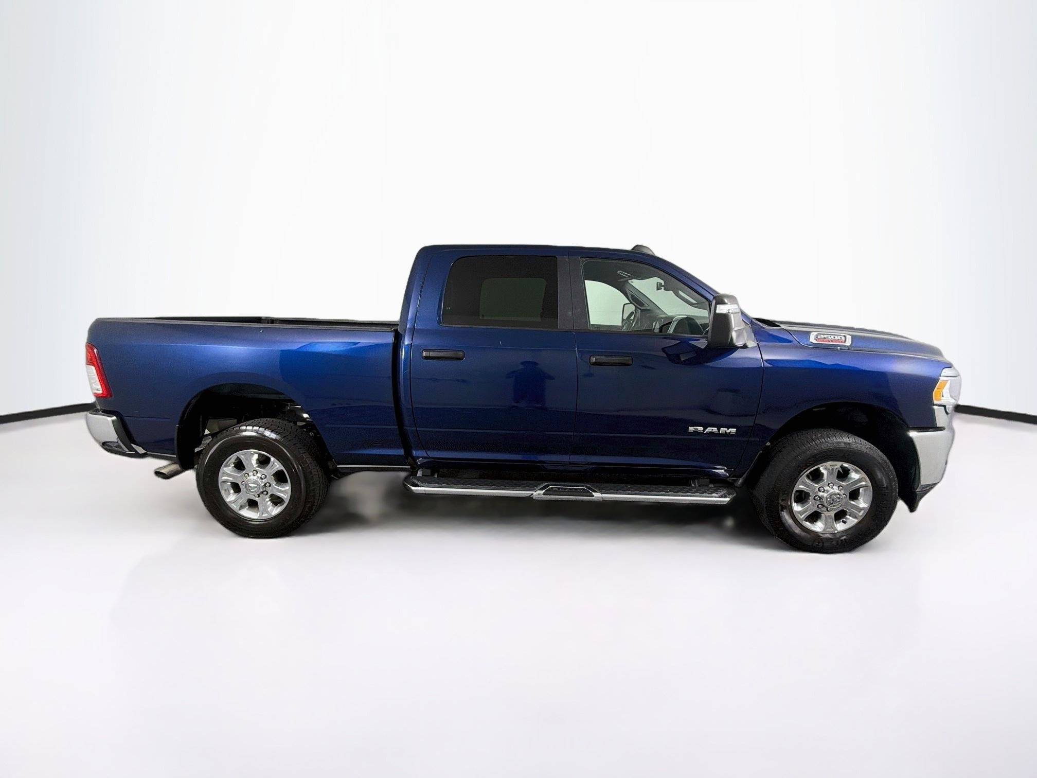 Used 2024 RAM 2500 Big Horn w/ Bed Utility Group AWD/4WD image 10