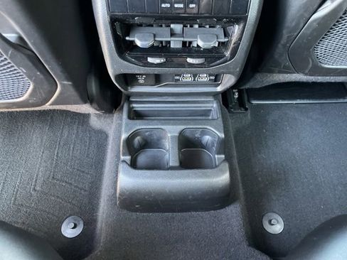 Used 2023 Jeep Grand Cherokee L Laredo AWD/4WD image 27