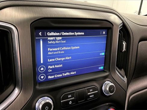 Used 2022 GMC Sierra 3500 Denali w/ Denali Ultimate Package image 34