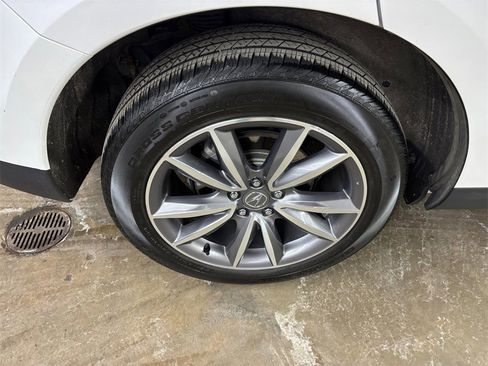 Certified 2023 Acura RDX w/ Technology Package image 36