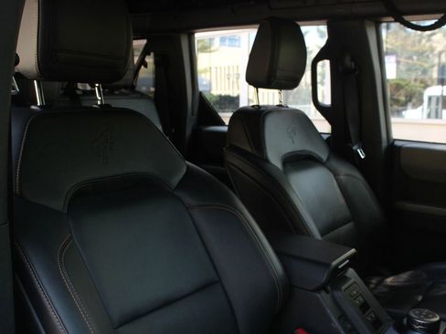 Used 2022 Ford Bronco Badlands w/ Sasquatch Package image 26