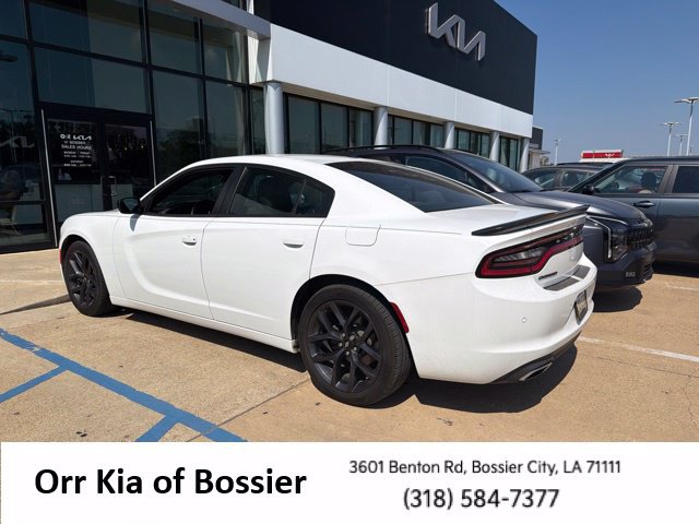 Used 2019 Dodge Charger SXT w/ Plus Group RWD image 6