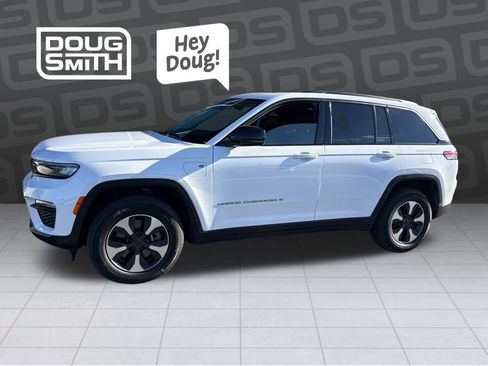 Used 2024 Jeep Grand Cherokee Limited 4xe w/ Trailer Tow Package AWD/4WD image 1