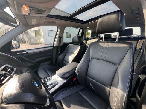 Used 2011 BMW X3 xDrive35i image 11