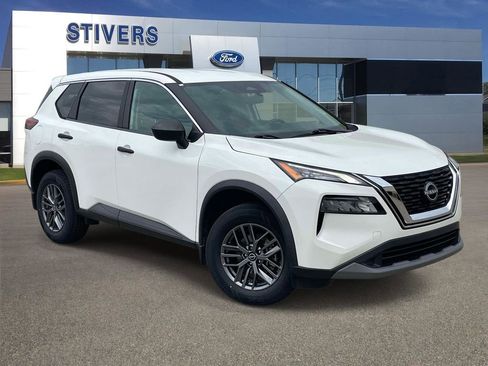 Used 2023 Nissan Rogue S FWD image 1