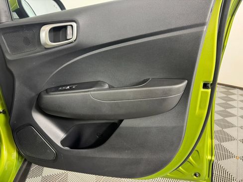 Used 2023 Hyundai Venue SEL w/ Cargo Package FWD image 35