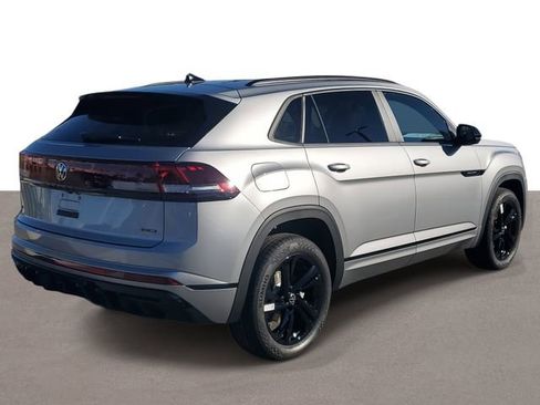 New 2026 Volkswagen Atlas Cross Sport SEL R-Line image 4
