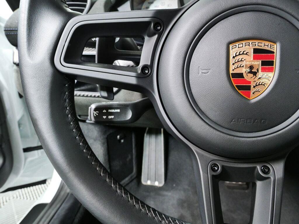 Certified 2025 Porsche 718 Cayman GT4 RS RWD image 10