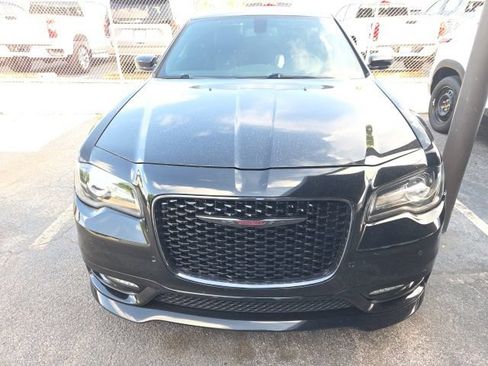 Used 2022 Chrysler 300 S w/ Comfort Group RWD image 15