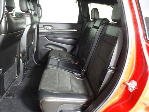 Used 2021 Jeep Grand Cherokee Trailhawk image 10