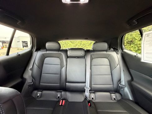 Used 2025 Chevrolet Equinox EV LT w/ Convenience Package image 3