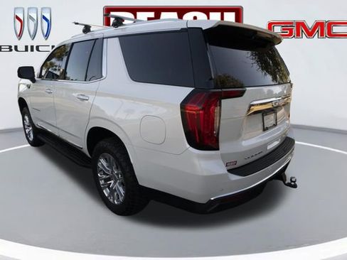 Used 2021 GMC Yukon SLT w/ SLT Luxury Package image 5