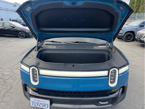 Used 2022 Rivian R1T Adventure AWD/4WD image 6