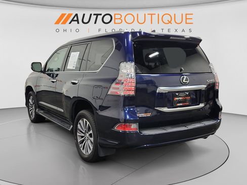 Used 2020 Lexus GX 460 Luxury w/ Accessory Package AWD/4WD image 3