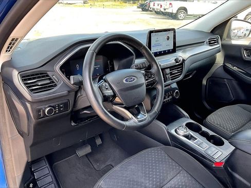 Used 2023 Ford Escape Active image 14