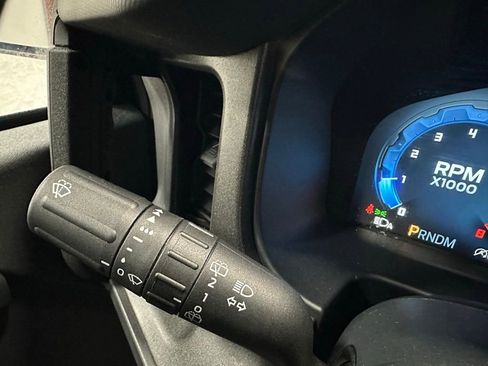 Used 2025 Ford Bronco Big Bend image 21