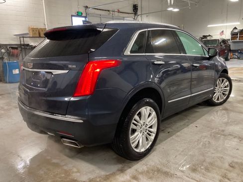 Used 2019 Cadillac XT5 Premium Luxury image 3