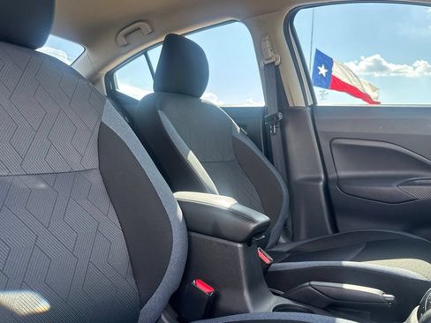 Certified 2025 Nissan Versa SV w/ Trunk Package FWD image 31