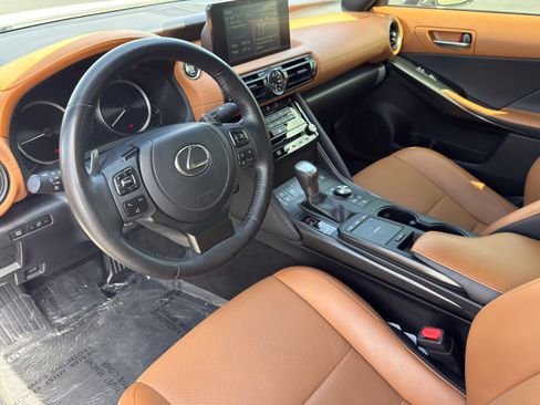 Used 2023 Lexus IS 300 w/ Premium Package RWD image 11