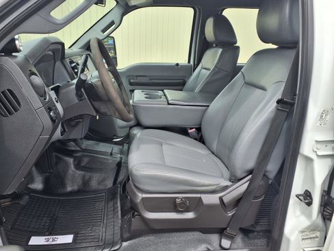 Used 2014 Ford F250 XL RWD image 8